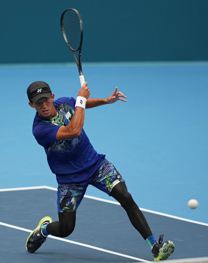 美国网球队碾压日本网球队,克耶高斯三分雨点燃全场的简单介绍 美国网球队碾压日本网球队,克耶高斯三分雨点燃全场的简单介绍