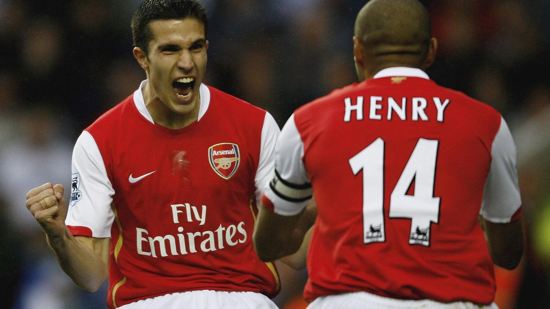 卢卡库独中三元引爆全场！多特蒙德友谊赛5-0狂扫墨西哥，战术变革已见雏形？